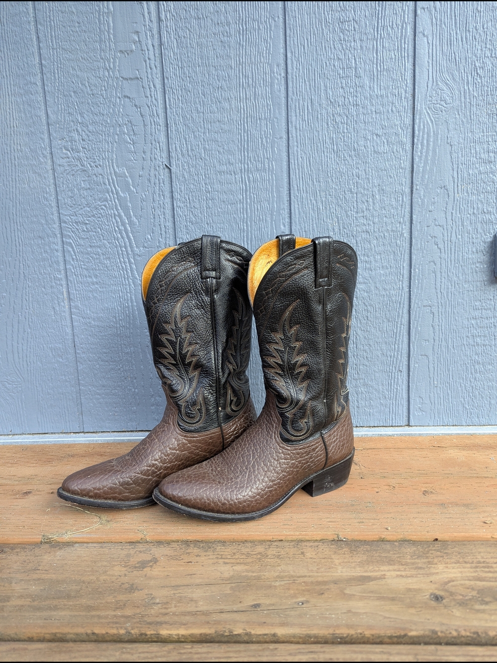 Vintage Ben Miller Brown Bullhide Cowboy Boots 9 EE WIDE